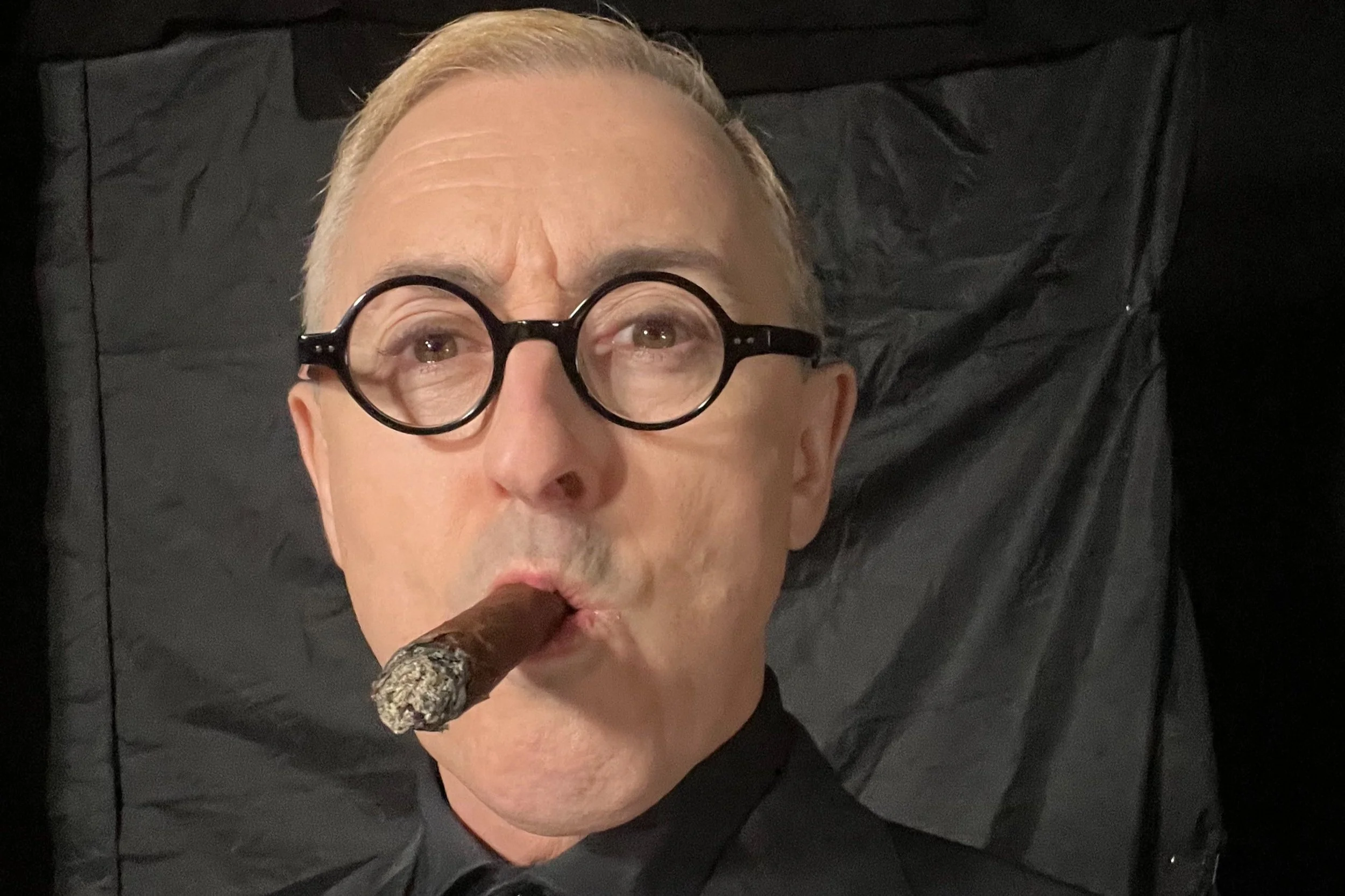 alan-cumming-1939.webp