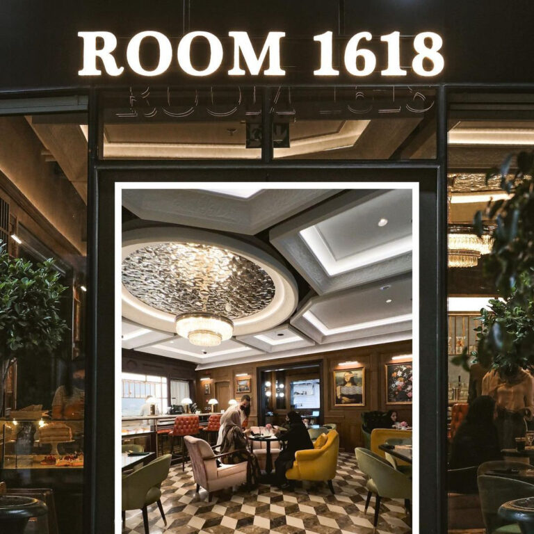 bar-1618.jpeg