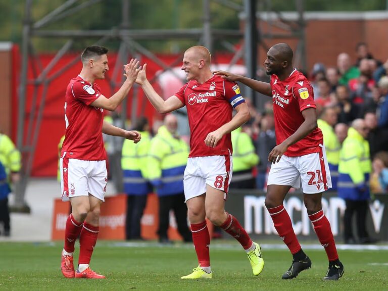 brentford-vs-nottm-forest-2.jpg