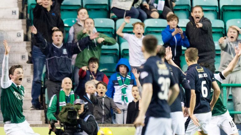 falkirk-vs-hibernian-414.jpeg