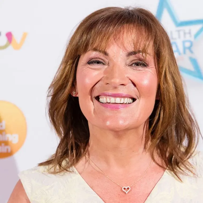 lorraine-kelly-29.webp
