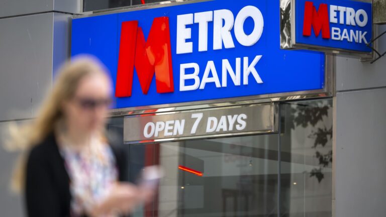 metro-bank-207.jpeg