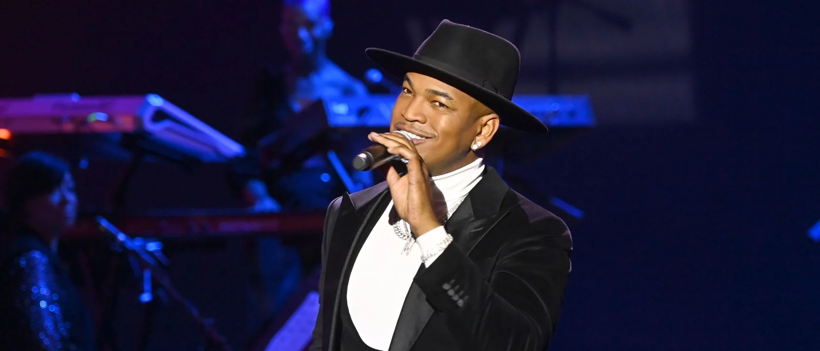 neyo-tickets-91.webp