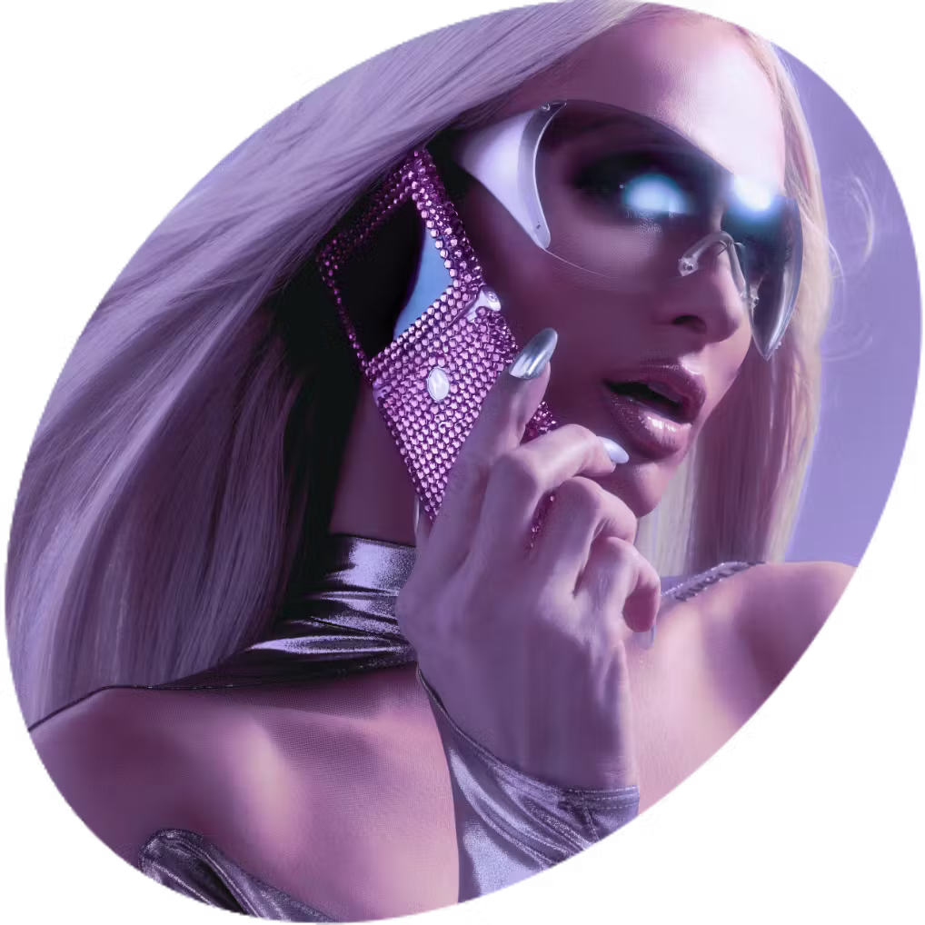 paris-hilton-925.png
