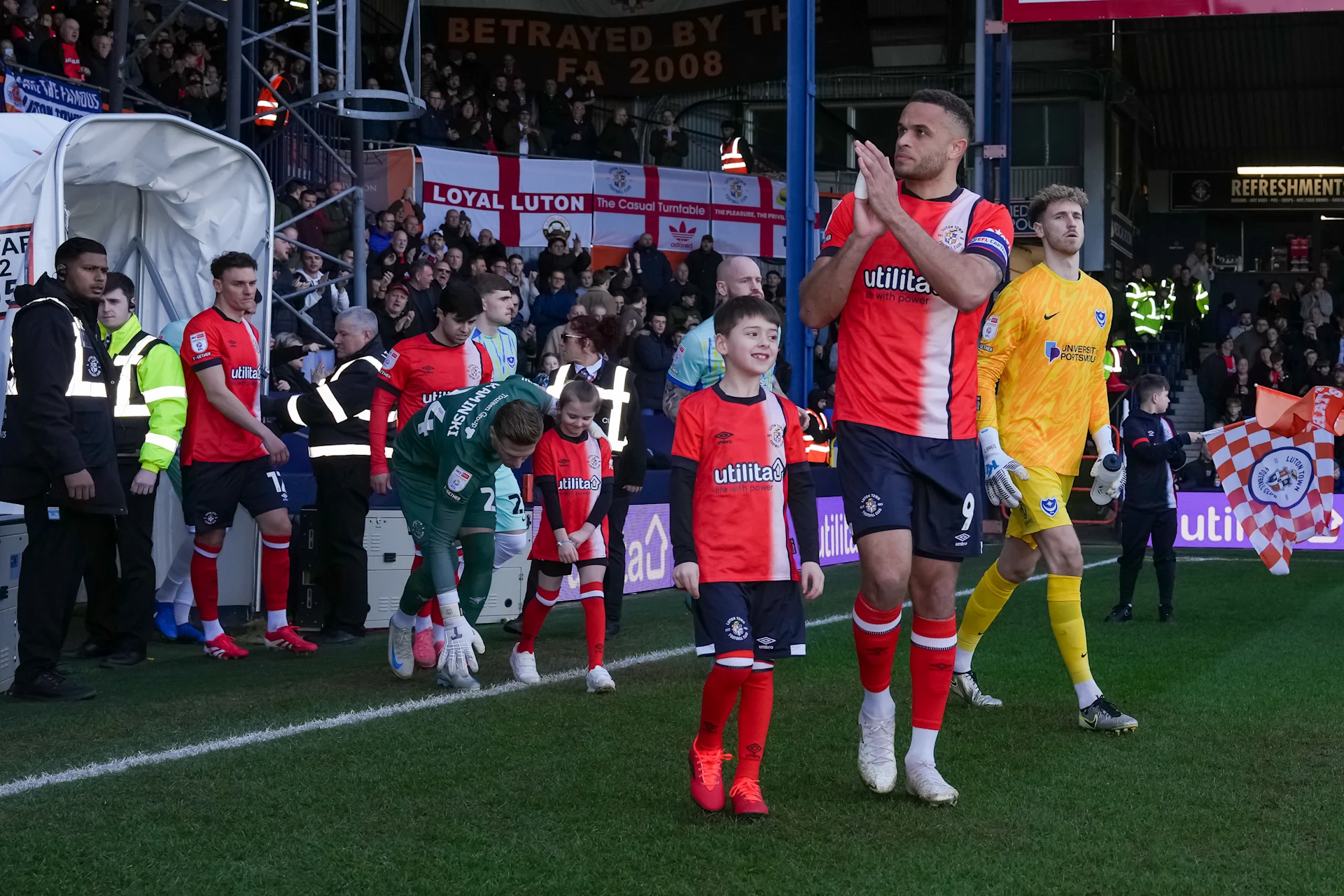 plymouth-vs-luton-town-353.webp