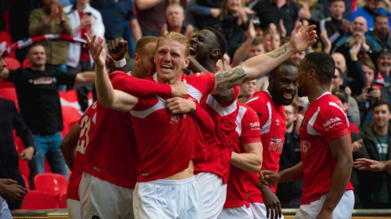 salford-city-vs-chesterfield-234.jpeg