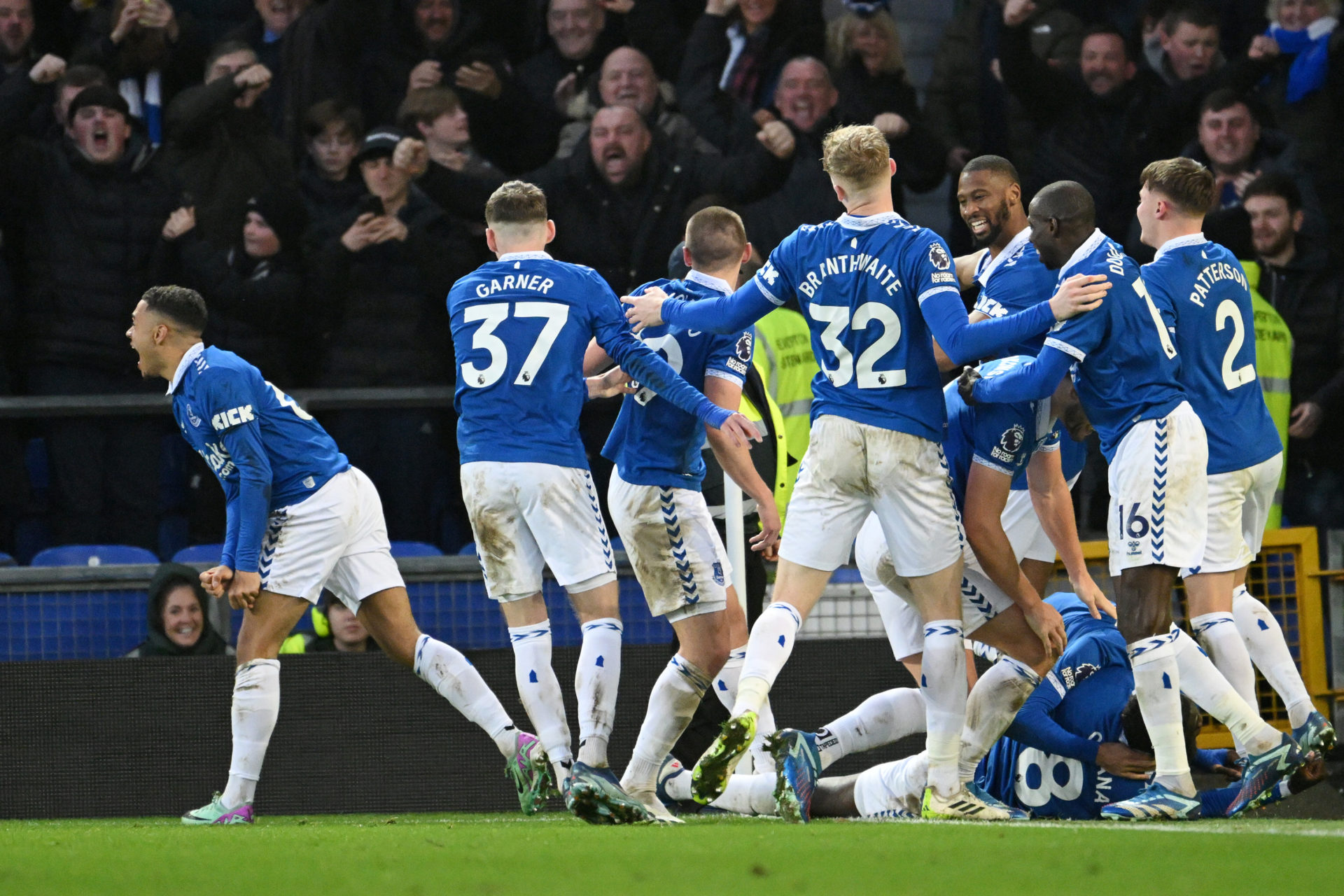 tommy-wright-everton-139.jpeg