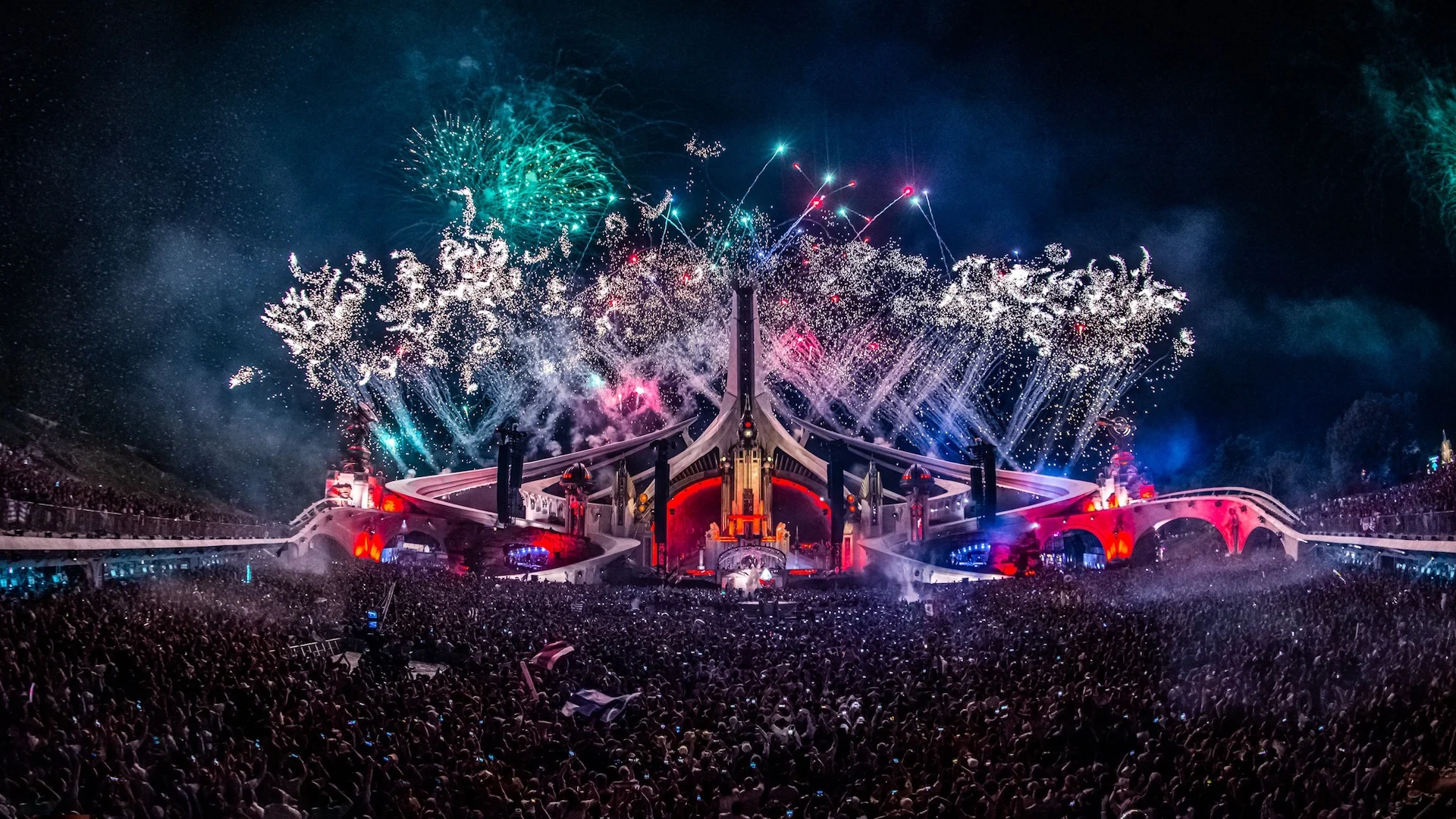 tomorrowland-1066.webp