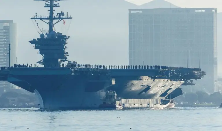 uss-abraham-lincoln-37.webp