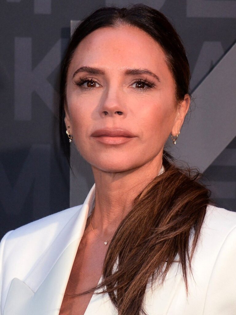 victoria-beckham-number-1-179.jpeg