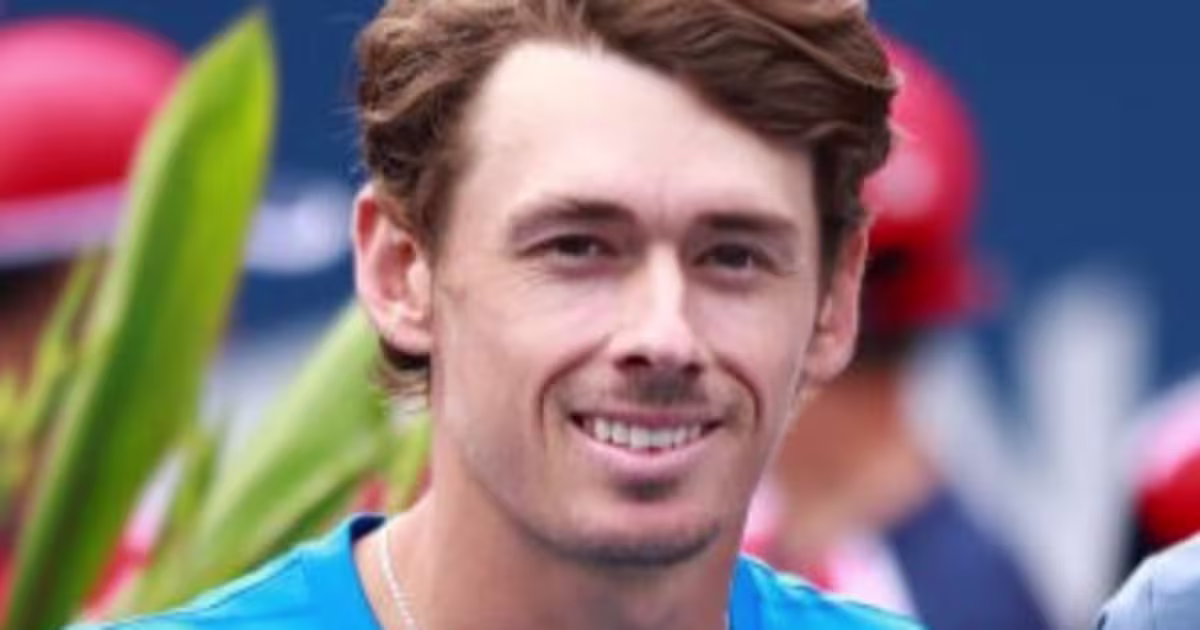 alex-de-minaur-1376.png
