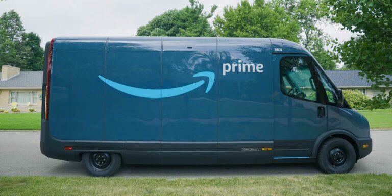 amazon-van-in-sea-1306.jpeg