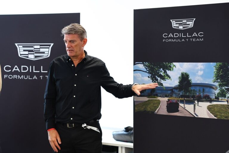 cadillac-f1-379.jpeg