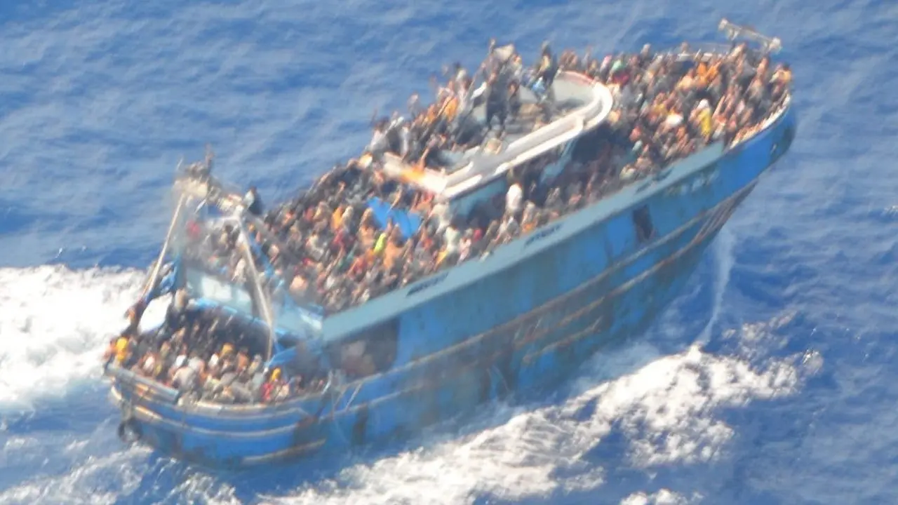 channel-migrant-boat-sinking-inquiry-426.webp