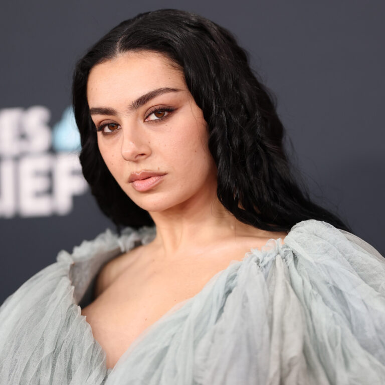 charli-xcx-25.jpeg