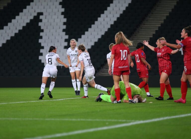 cheltenham-vs-mk-dons-96.jpeg