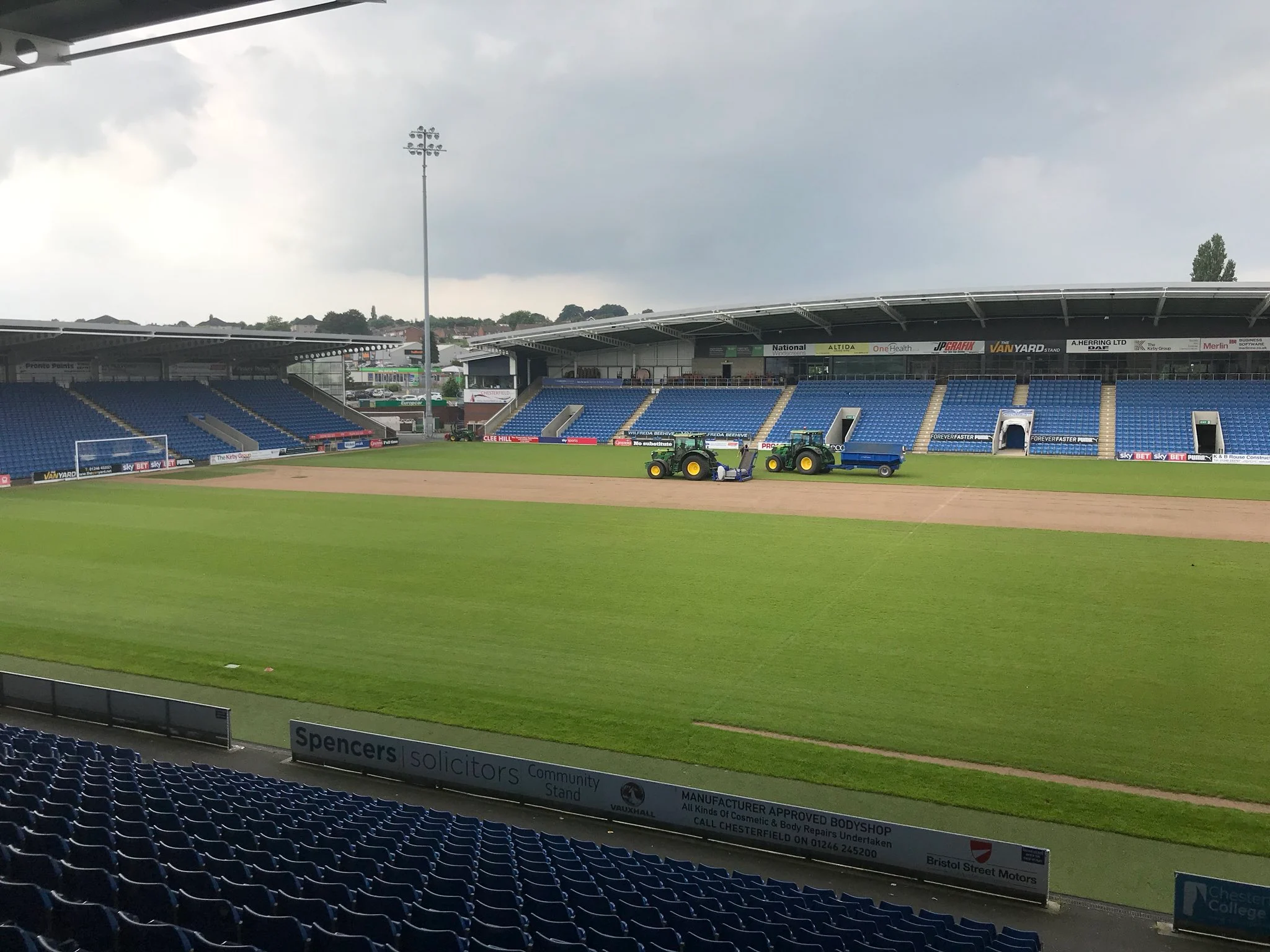 chesterfield-fc-68.webp