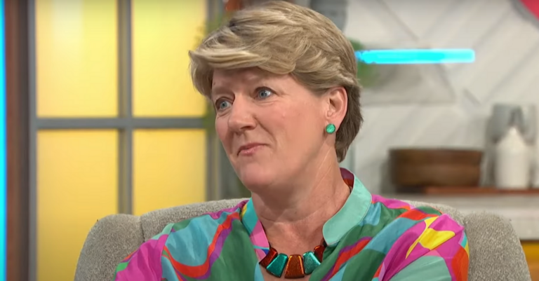 clare-balding-1077.png