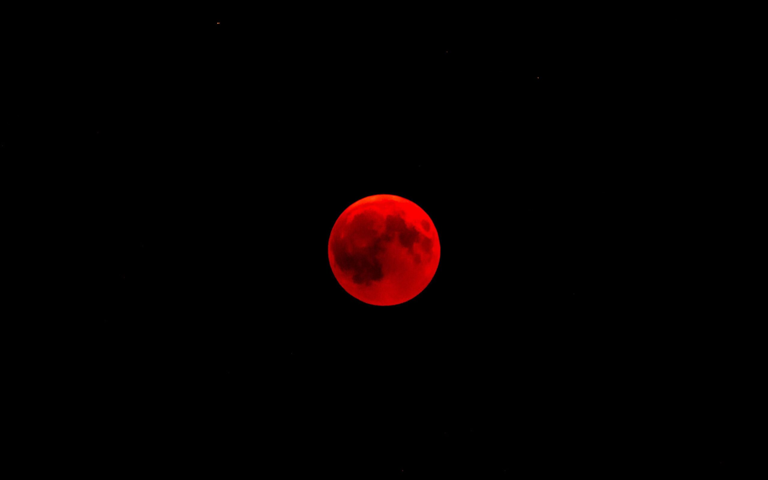 crimson-moon-1206.jpeg