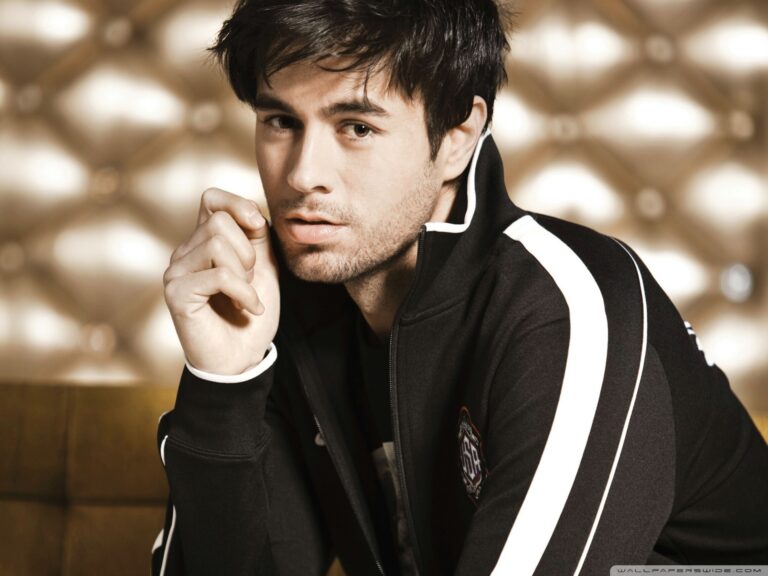 enrique-iglesias-1104.jpeg