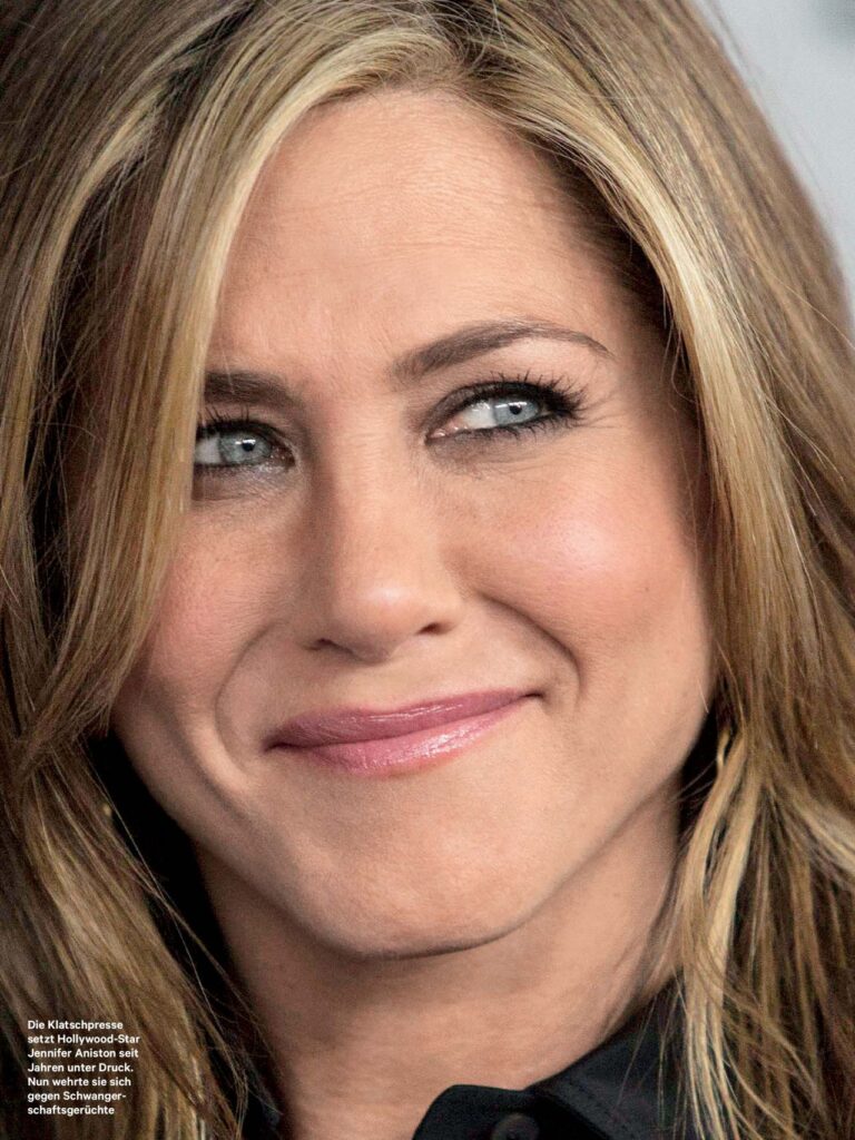 jennifer-aniston-1512.jpeg