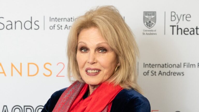 joanna-lumley-193.jpeg