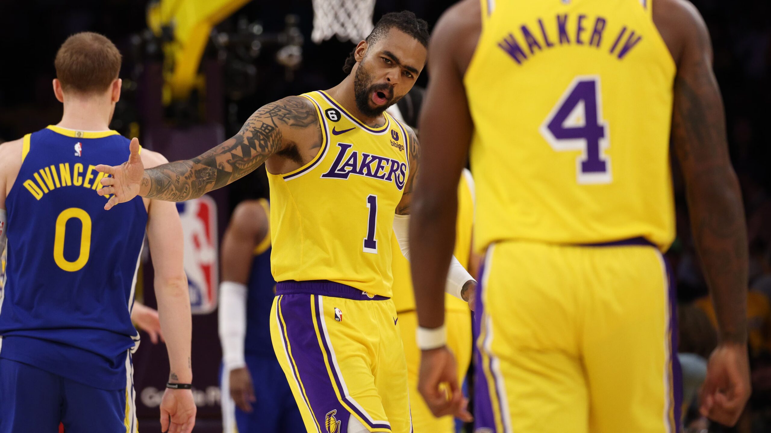 lakers-vs-mavericks-516.jpg