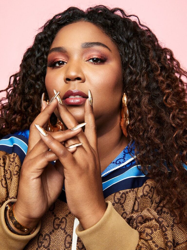 lizzo-209.jpeg