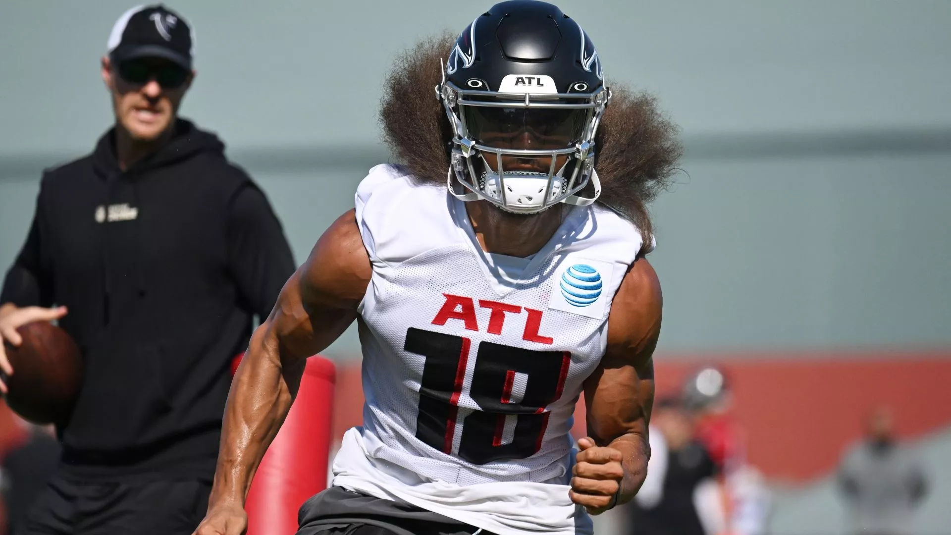 mack-hollins-14.webp