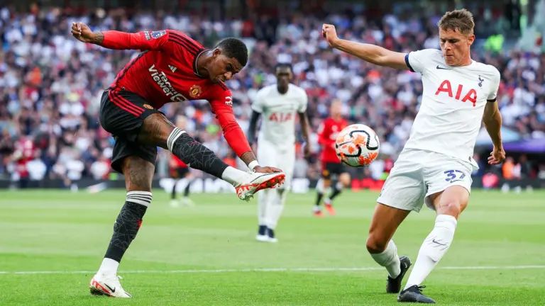 man-utd-vs-tottenham-30.webp