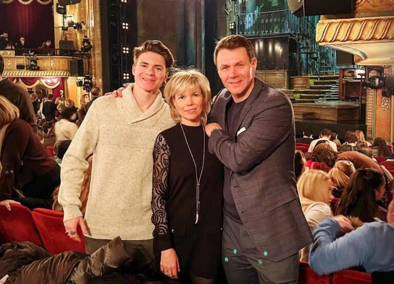 maxim-naumov-parents-863.jpeg