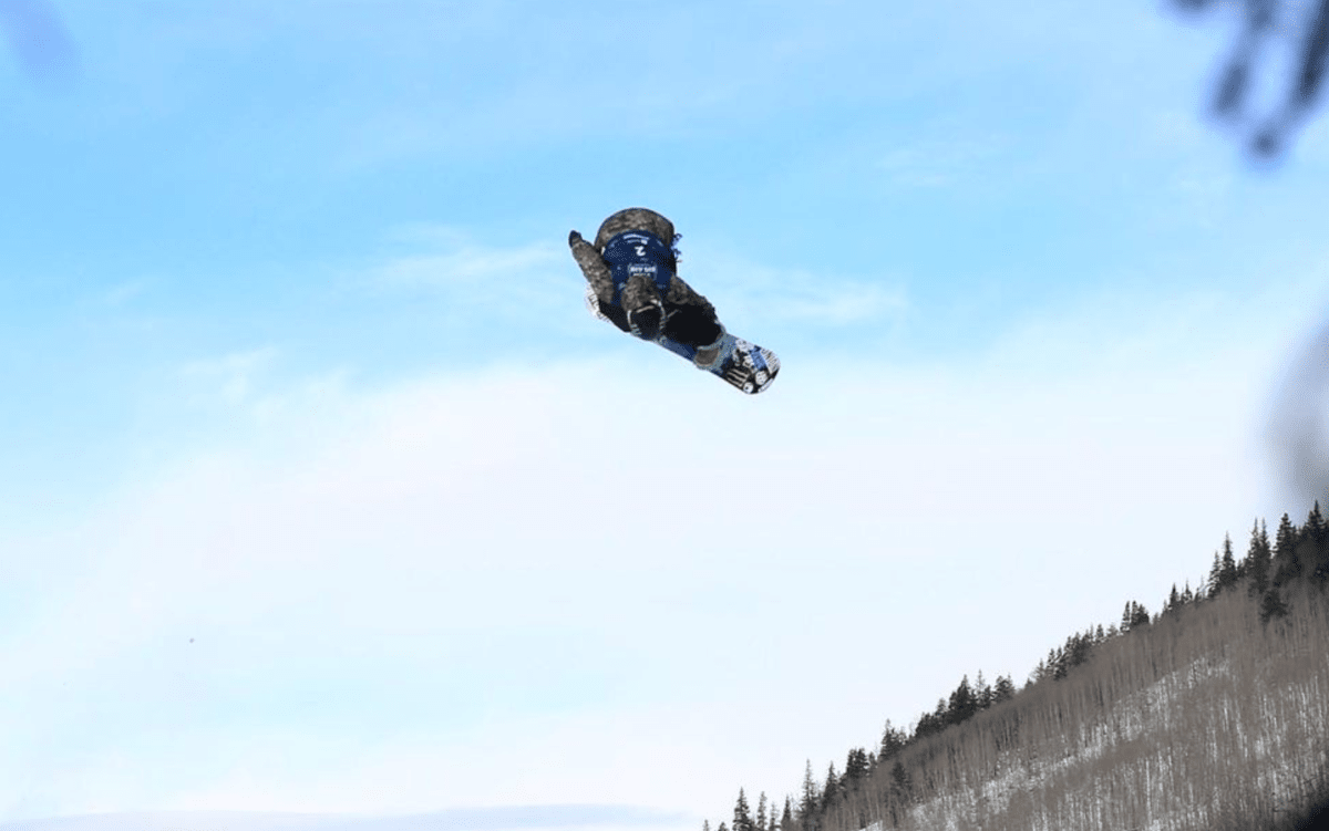 mia-brookes-snowboarder-39.png