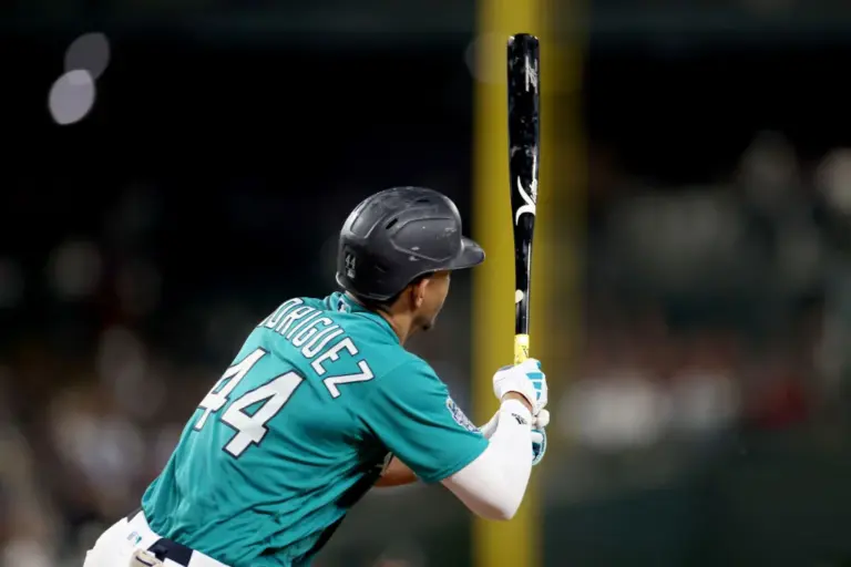 mlb-1025.webp