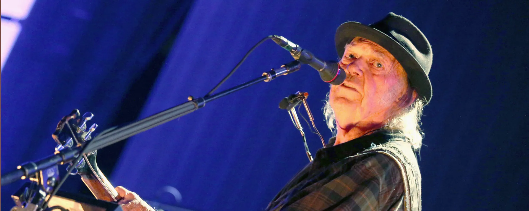neil-young-338.webp