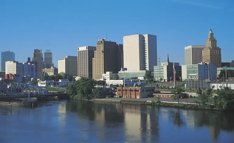 newark-22.webp