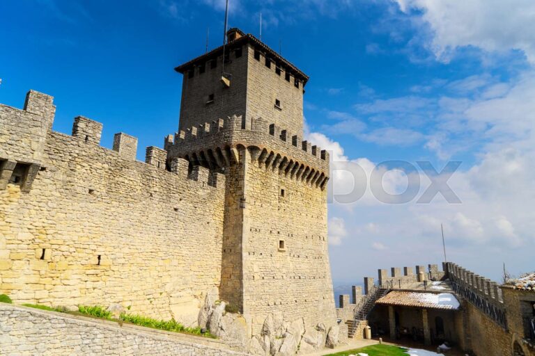san-marino-1319.jpeg