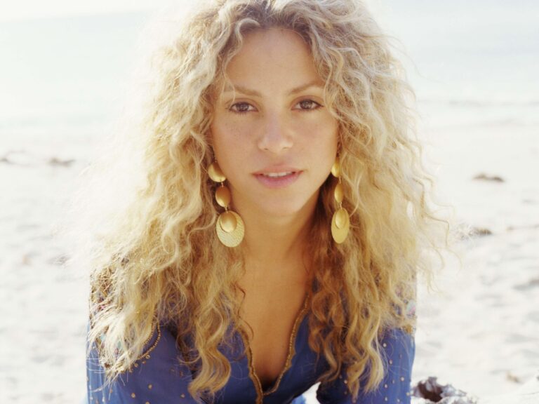 shakira-1652.jpeg