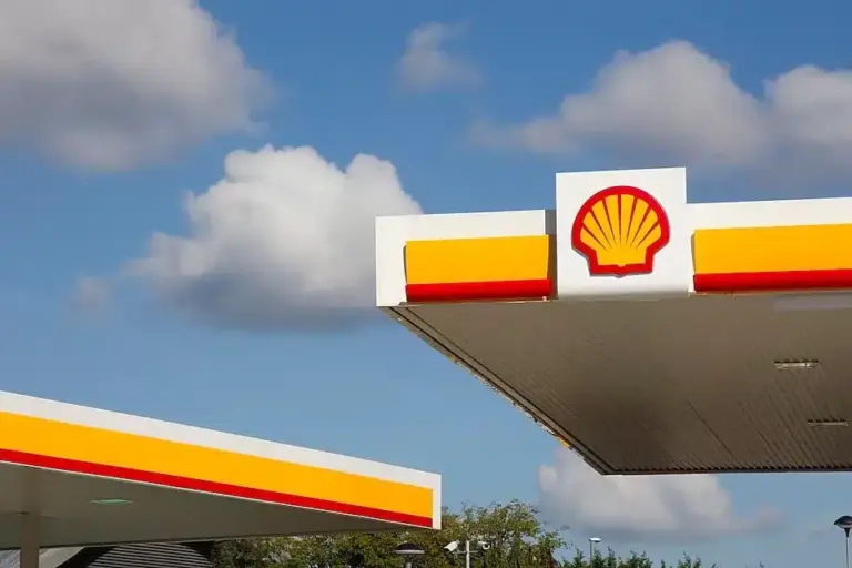 shell-share-price-1524.webp