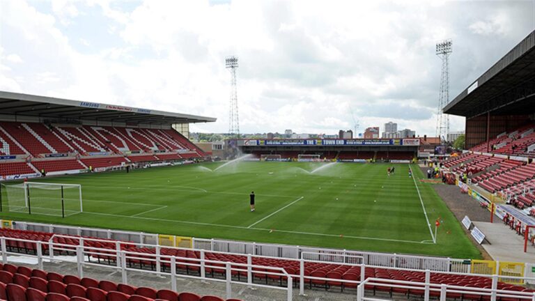 swindon-town-242.jpeg