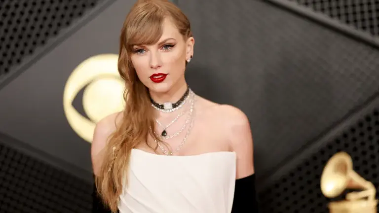 taylor-swift-grammys-141.webp
