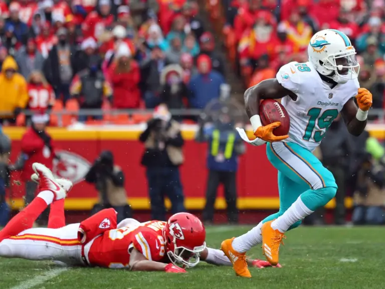tyreek-hill-27.webp