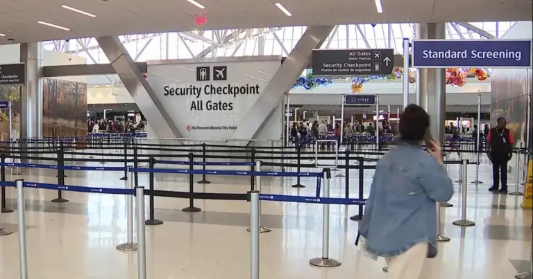 airport — US news