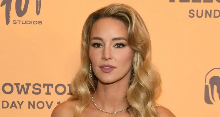 hassie harrison — US news