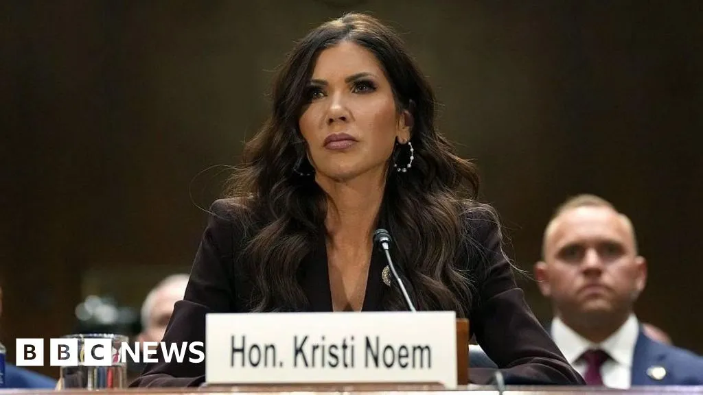 kristi noem — US news