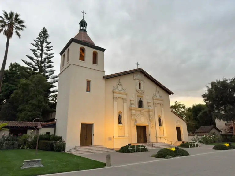 santa clara university — US news