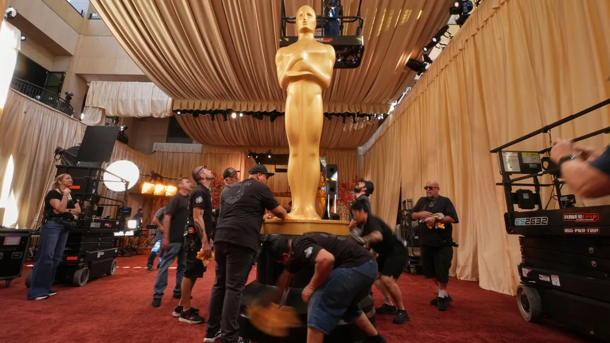 when do the oscars end — US news