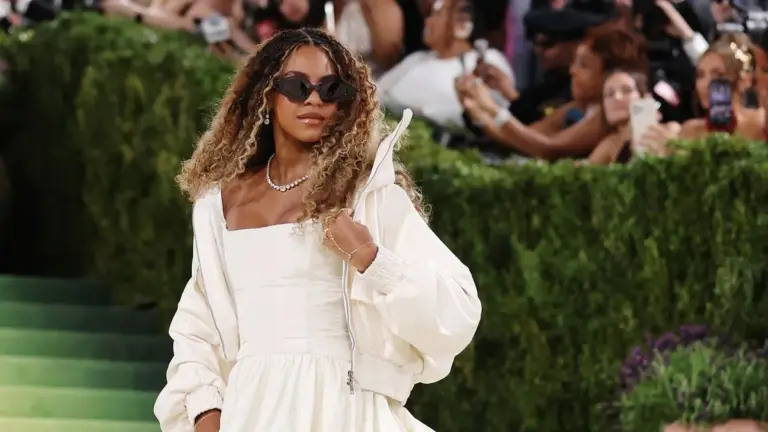 blue ivy — US news