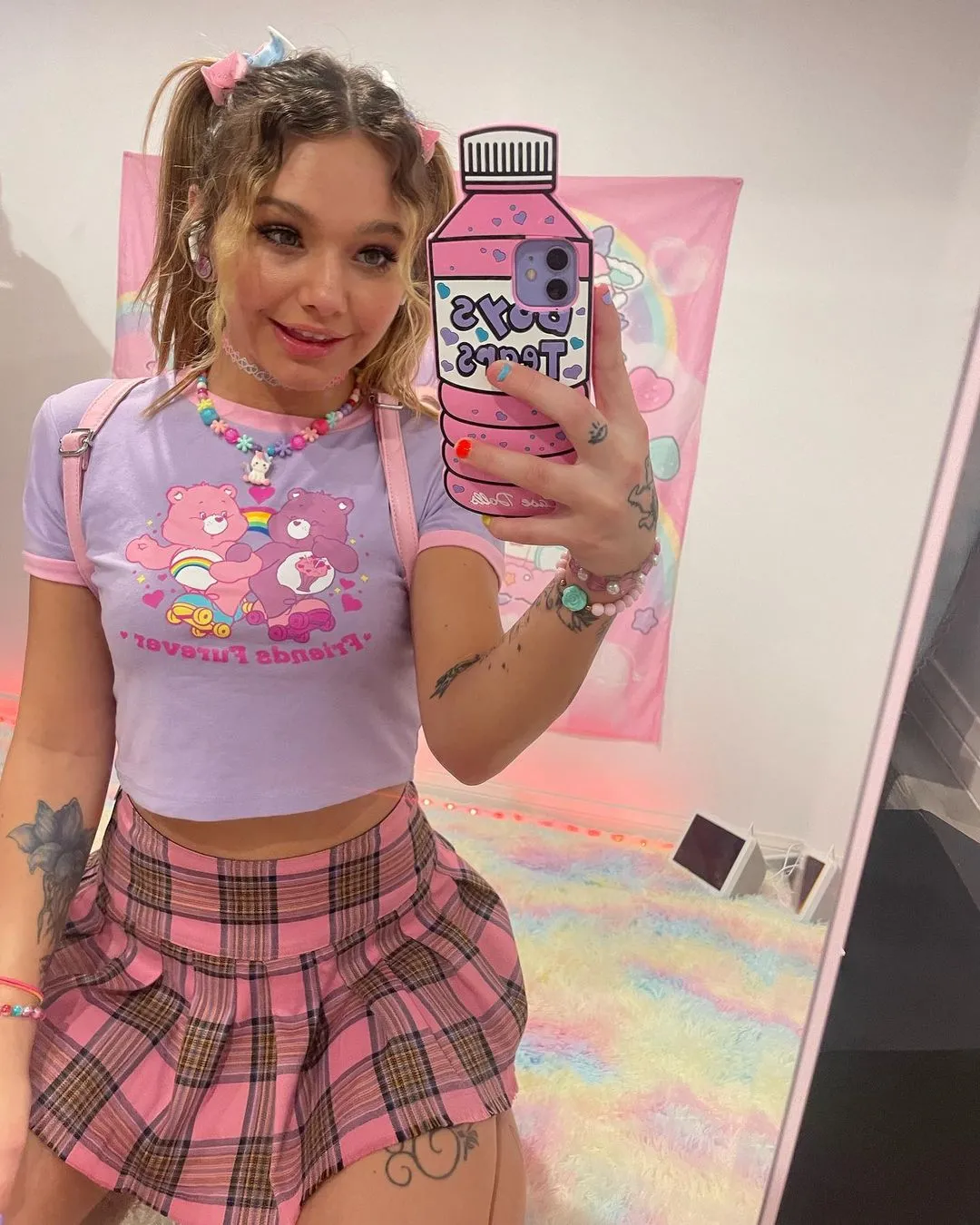 mia — US news